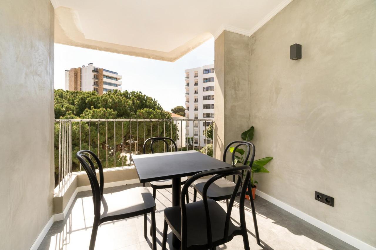 Santini By Olala Homes Apartment